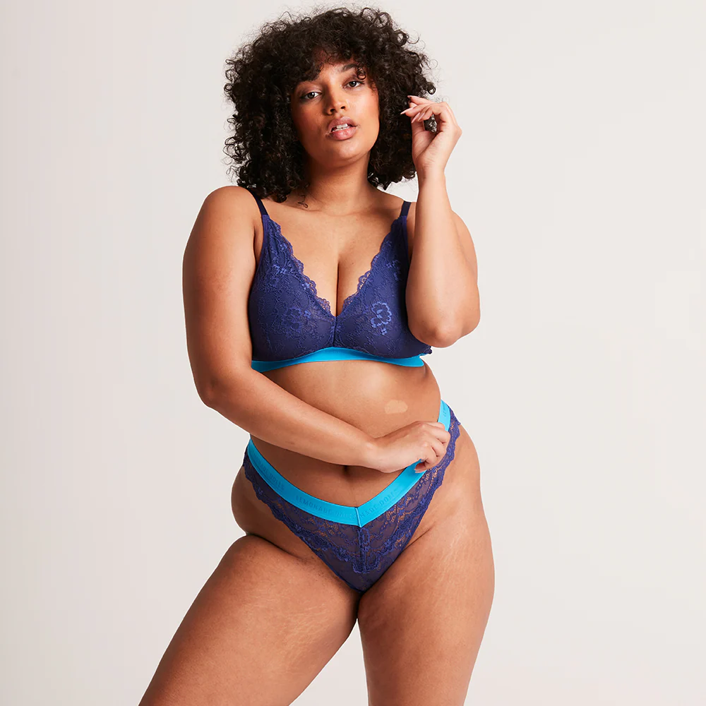 Signature Lace Fuller Cup - Midnight Blue - Image 4