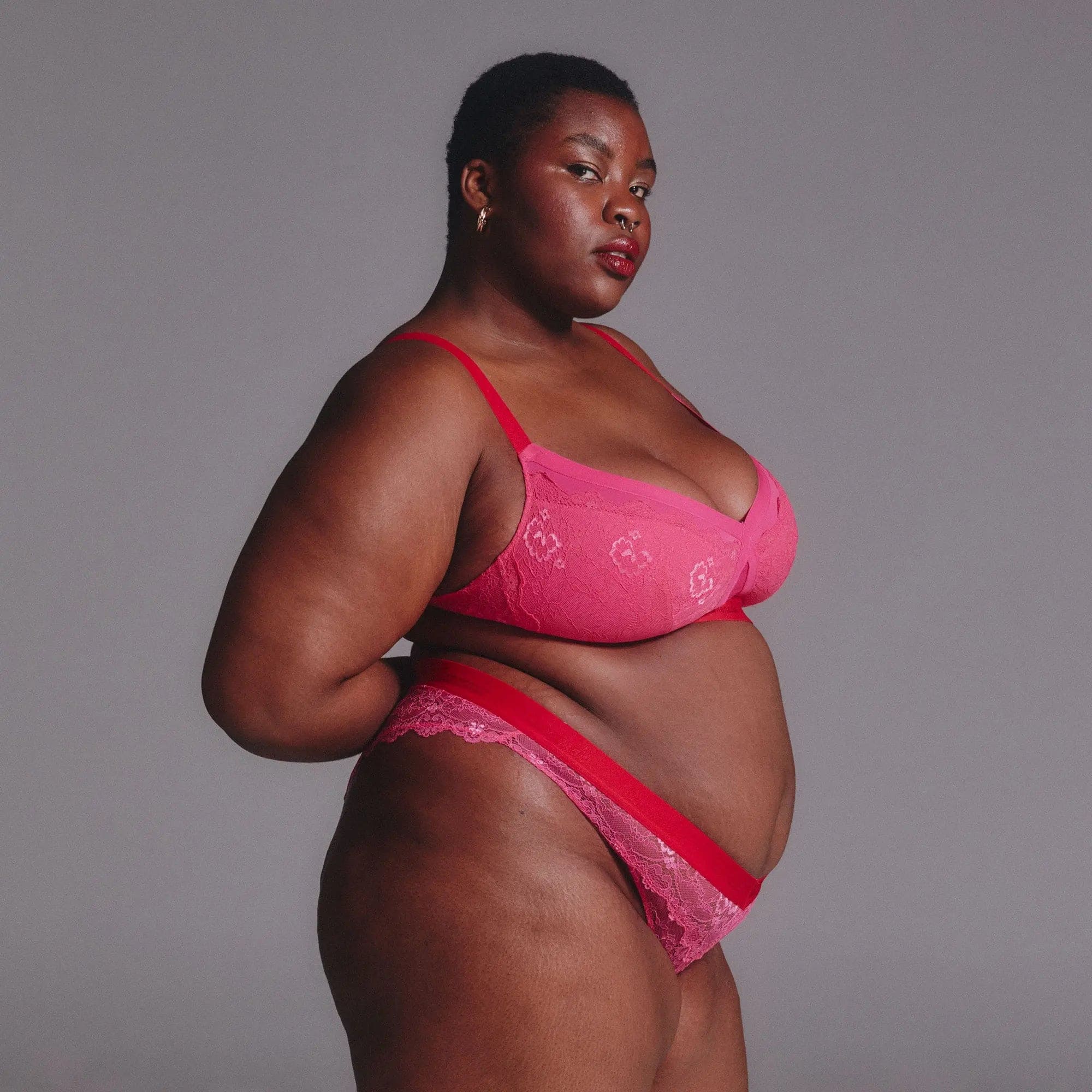 Signature Lace High Support Fuller Cup Bralette - Dark Pink - Image 3